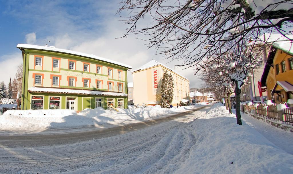 Pension Marathon Врхлаби Экстерьер фото