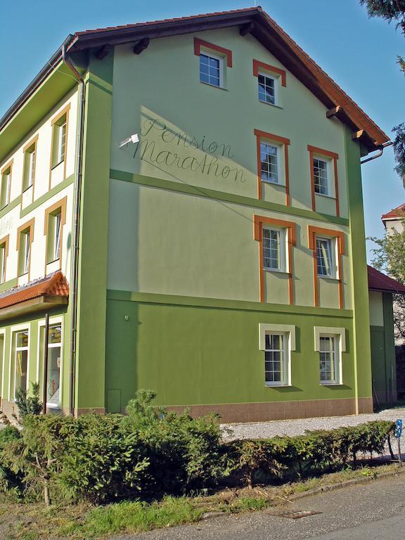 Pension Marathon Врхлаби Экстерьер фото